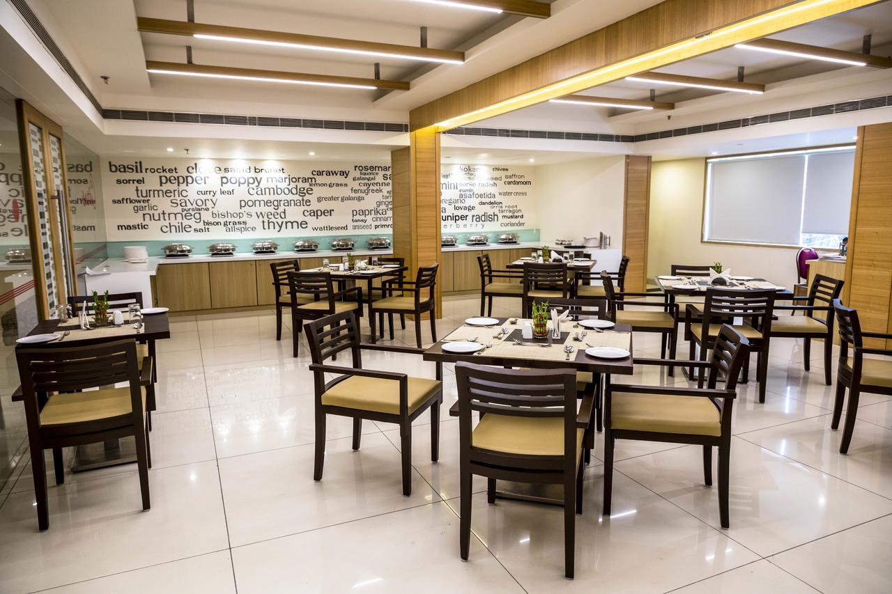 Hotel Citycentral Vijayawāda エクステリア 写真
